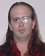 Lee plays Gibson guitars and prefers Marshall amps.